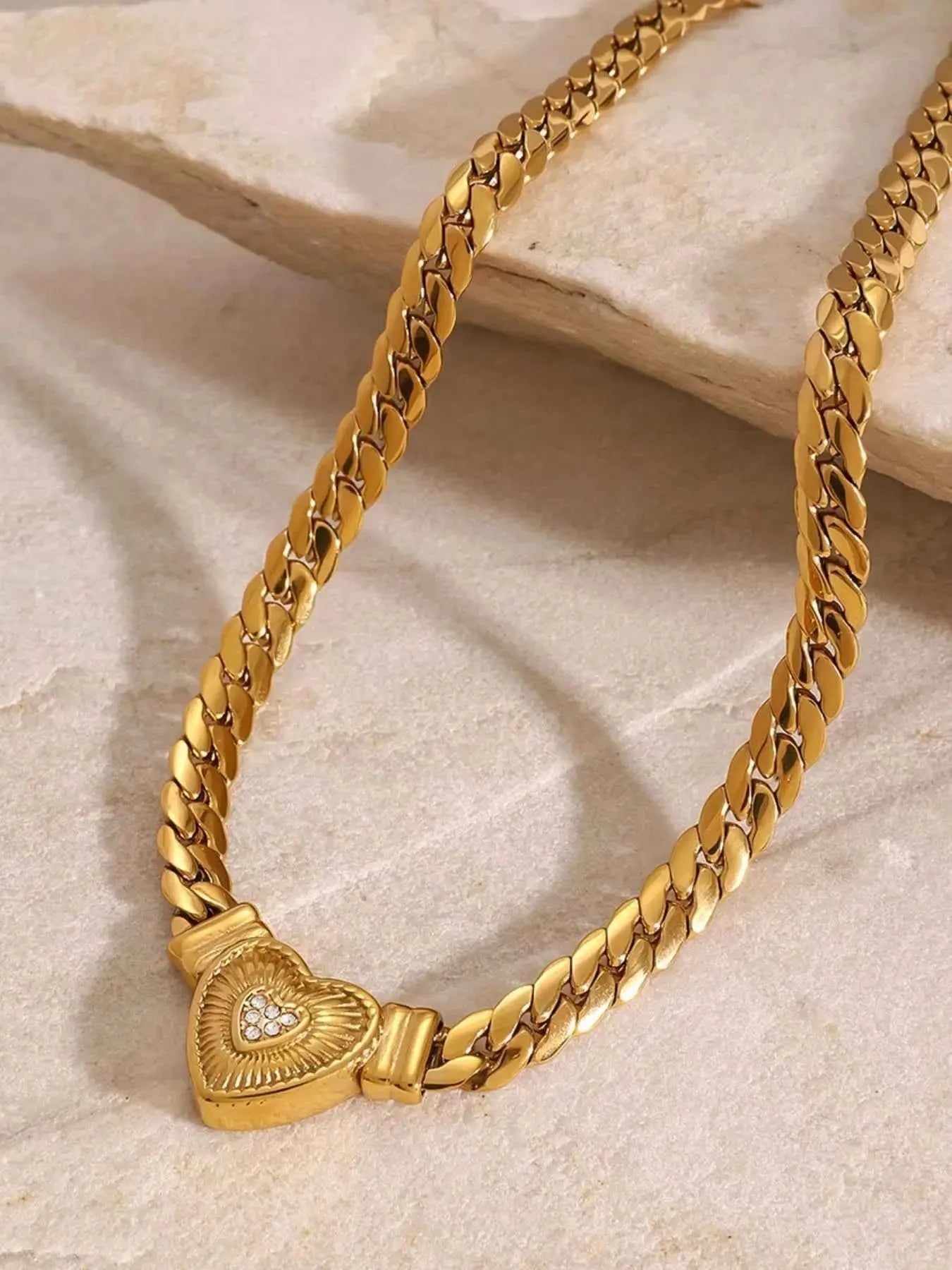 18K Gold - Plated Inlaid Zircon Heart Chain Necklace - SmileBen