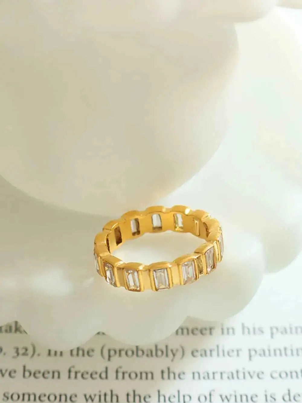 Titanium Steel Inlaid Zircon Ring