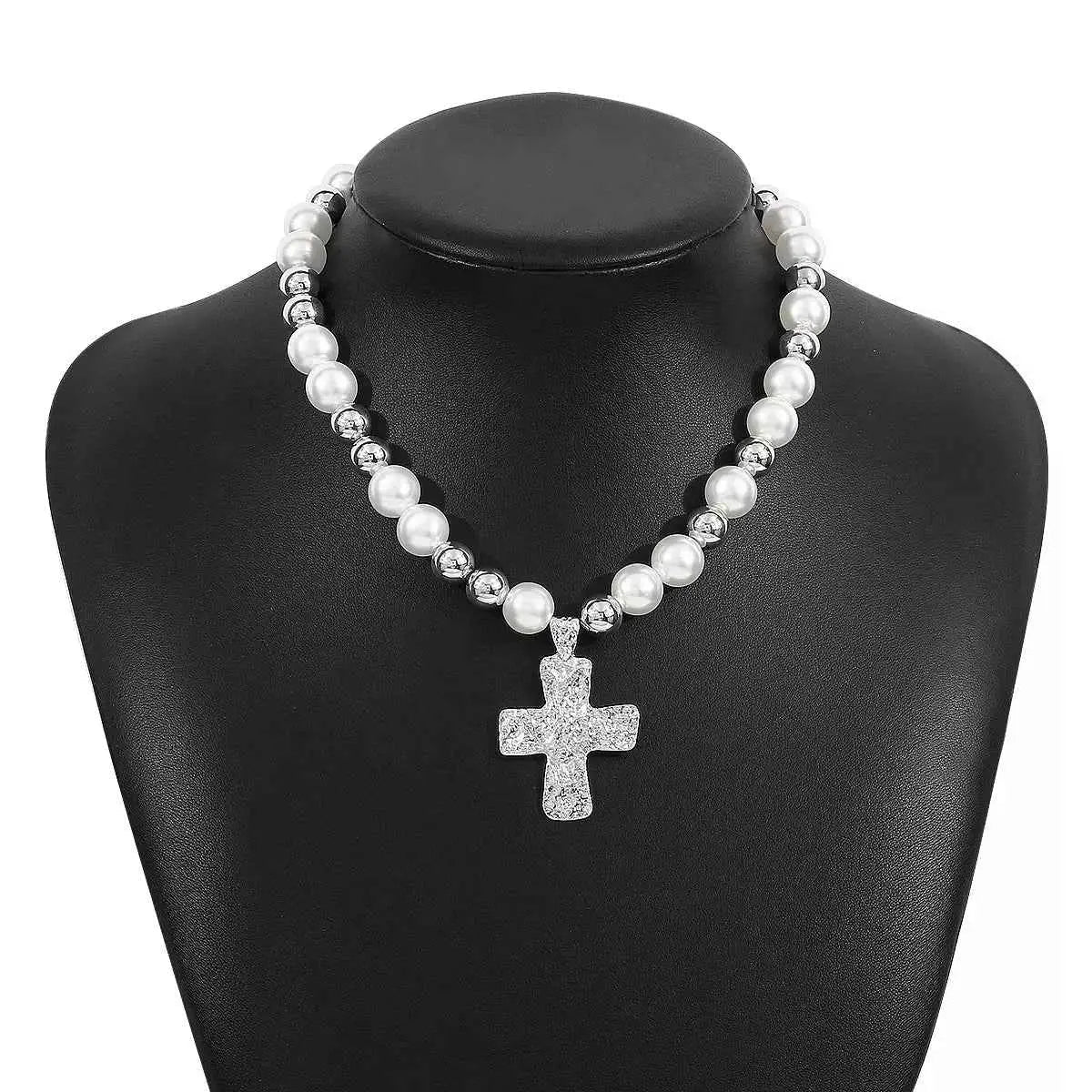Pearl & Cross Pendant Necklace - SmileBen