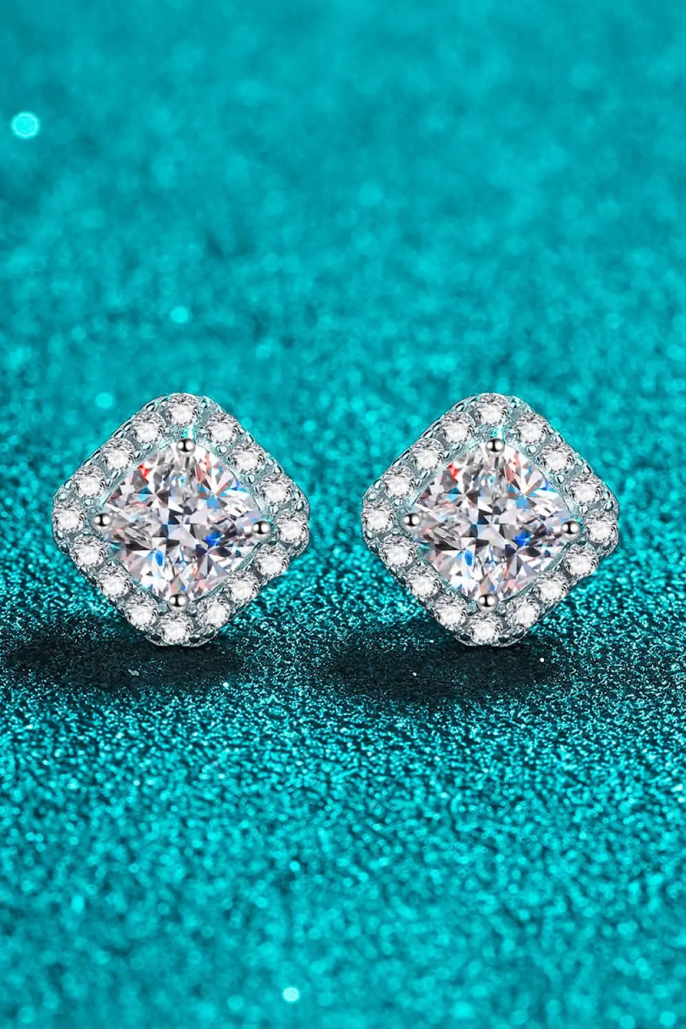 925 Sterling Silver Inlaid 2 Carat Moissanite Square Stud Earrings - SmileBen