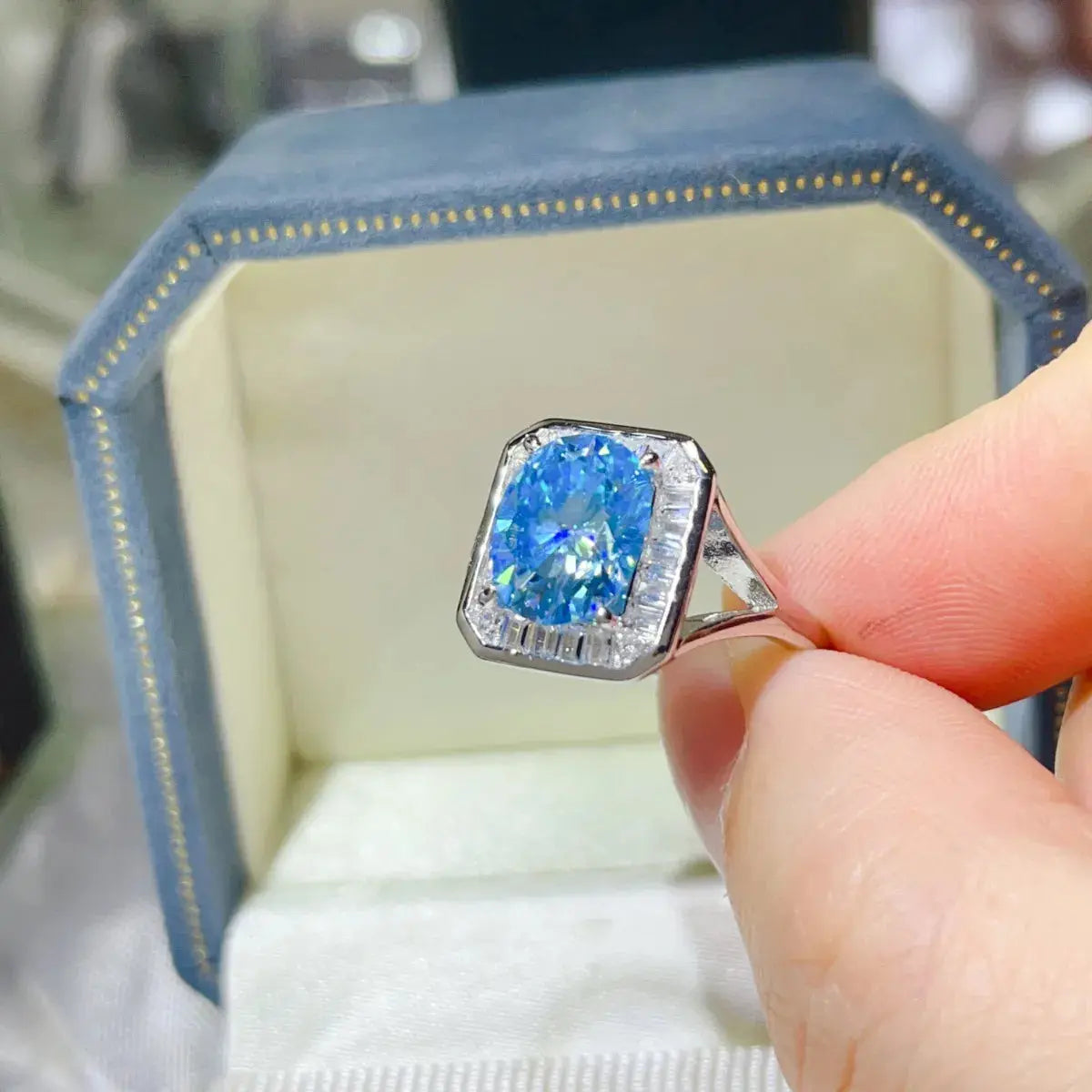 3 Carat Moissanite Square Ring - SmileBen