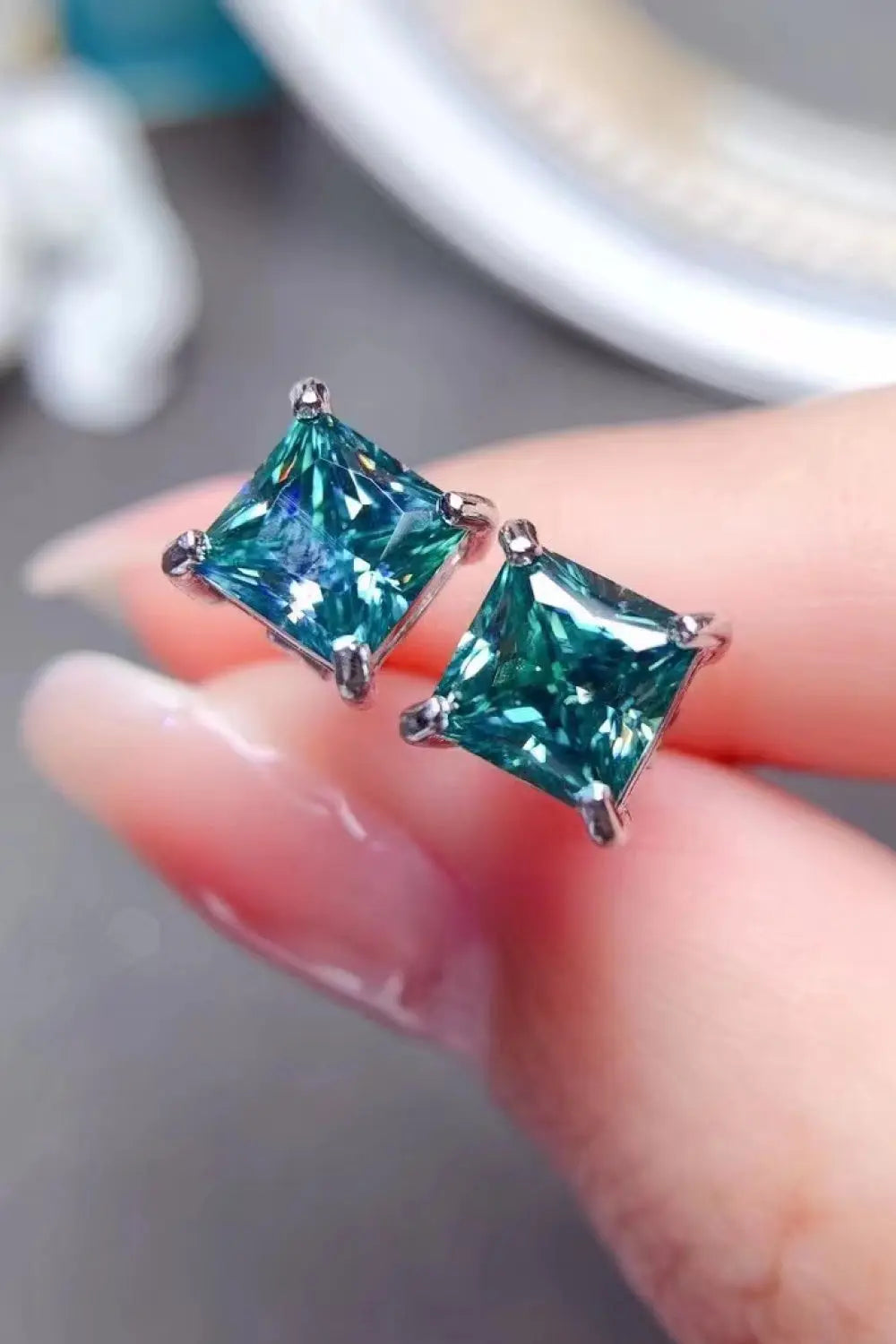 2 Carat Square Moissanite Four-Prong Earrings - SmileBen