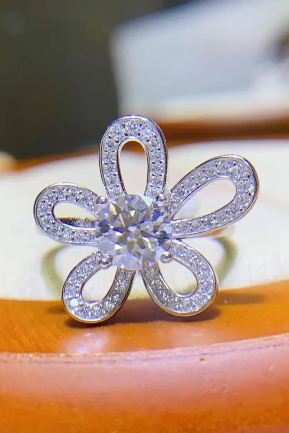 1 Carat Moissanite Flower-Shape Open Ring - SmileBen