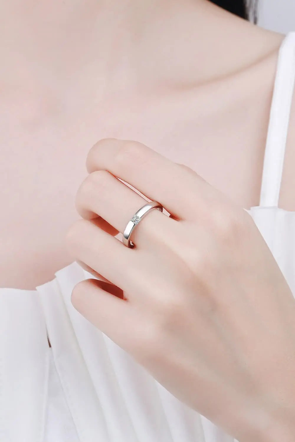 Inlaid Moissanite Rhodium-Plated Ring - SmileBen