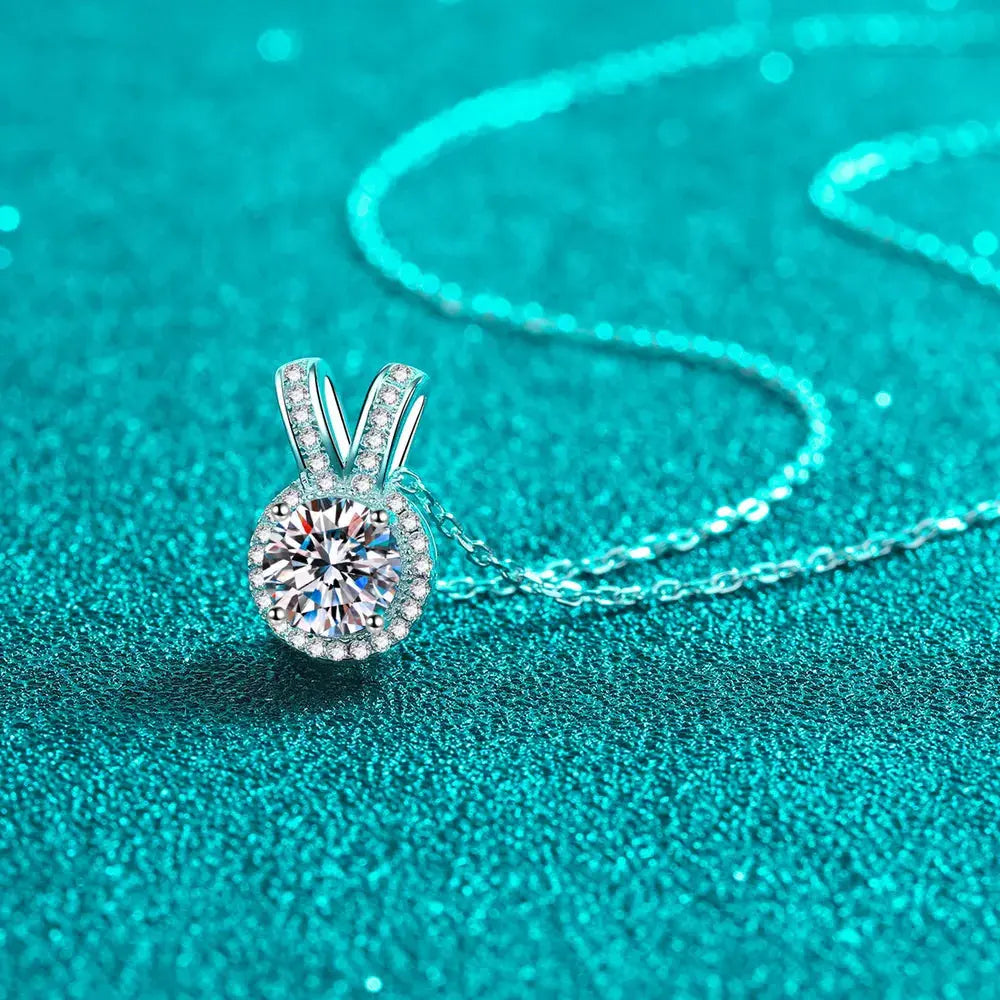 1 Carat Moissanite Rabbit Ears Shape Pendant Necklace - SmileBen