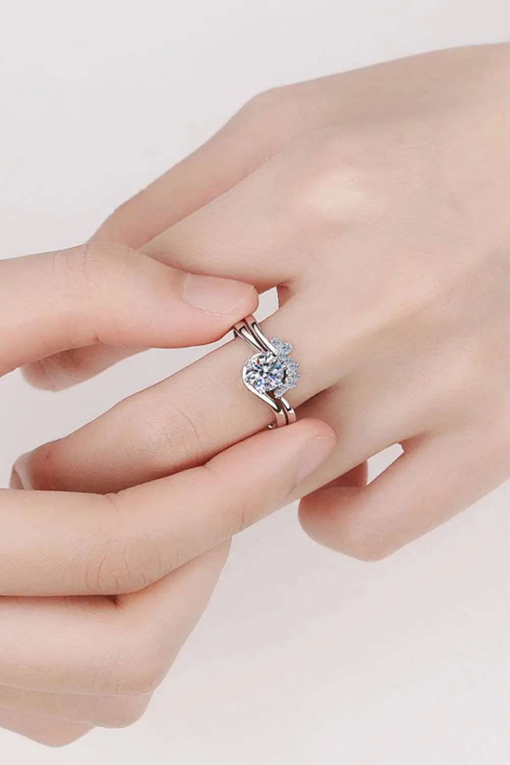 Moissanite Rhodium-Plated Two-Piece Ring Set - SmileBen