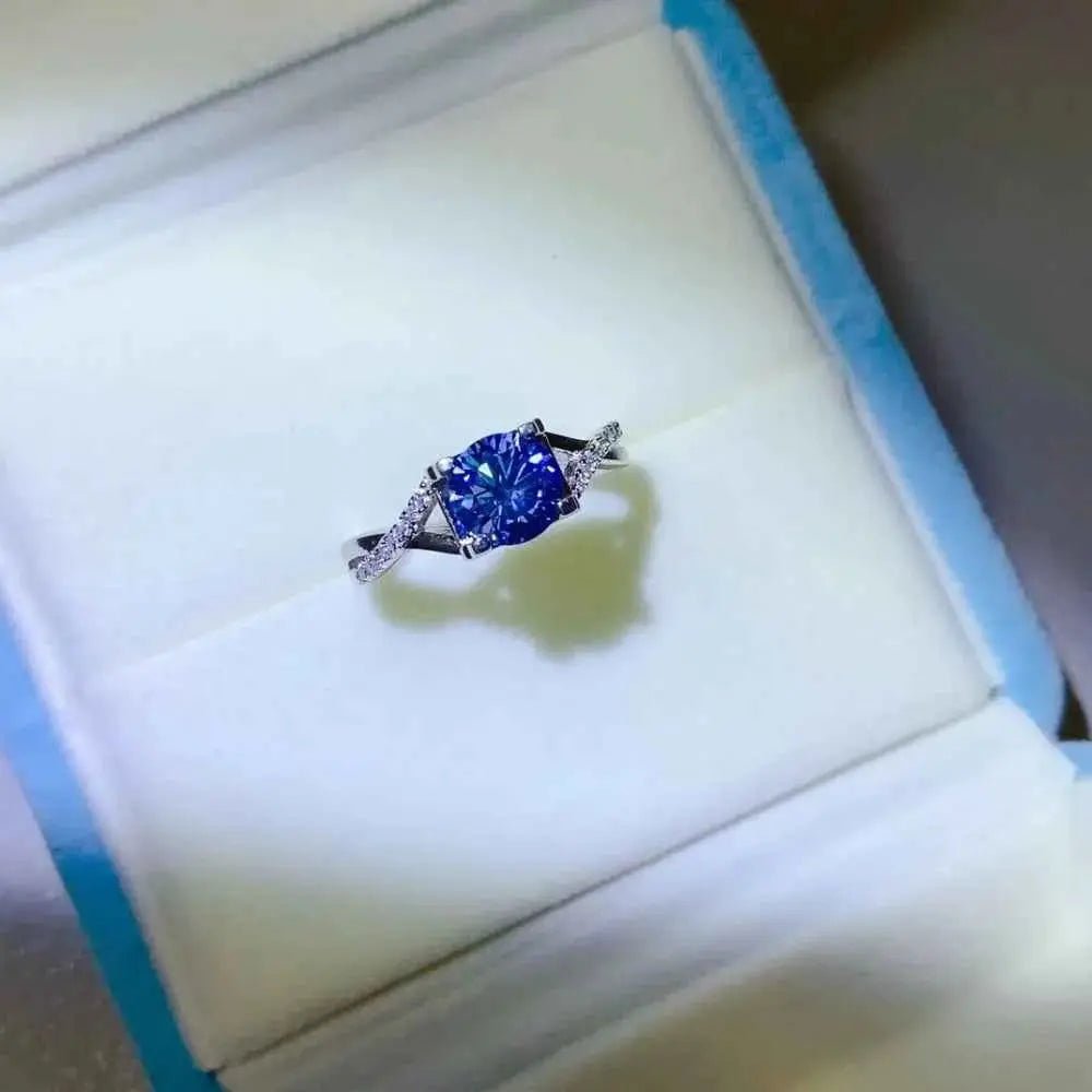 1 Carat Moissanite Crisscross 925 Sterling Silver Ring - SmileBen