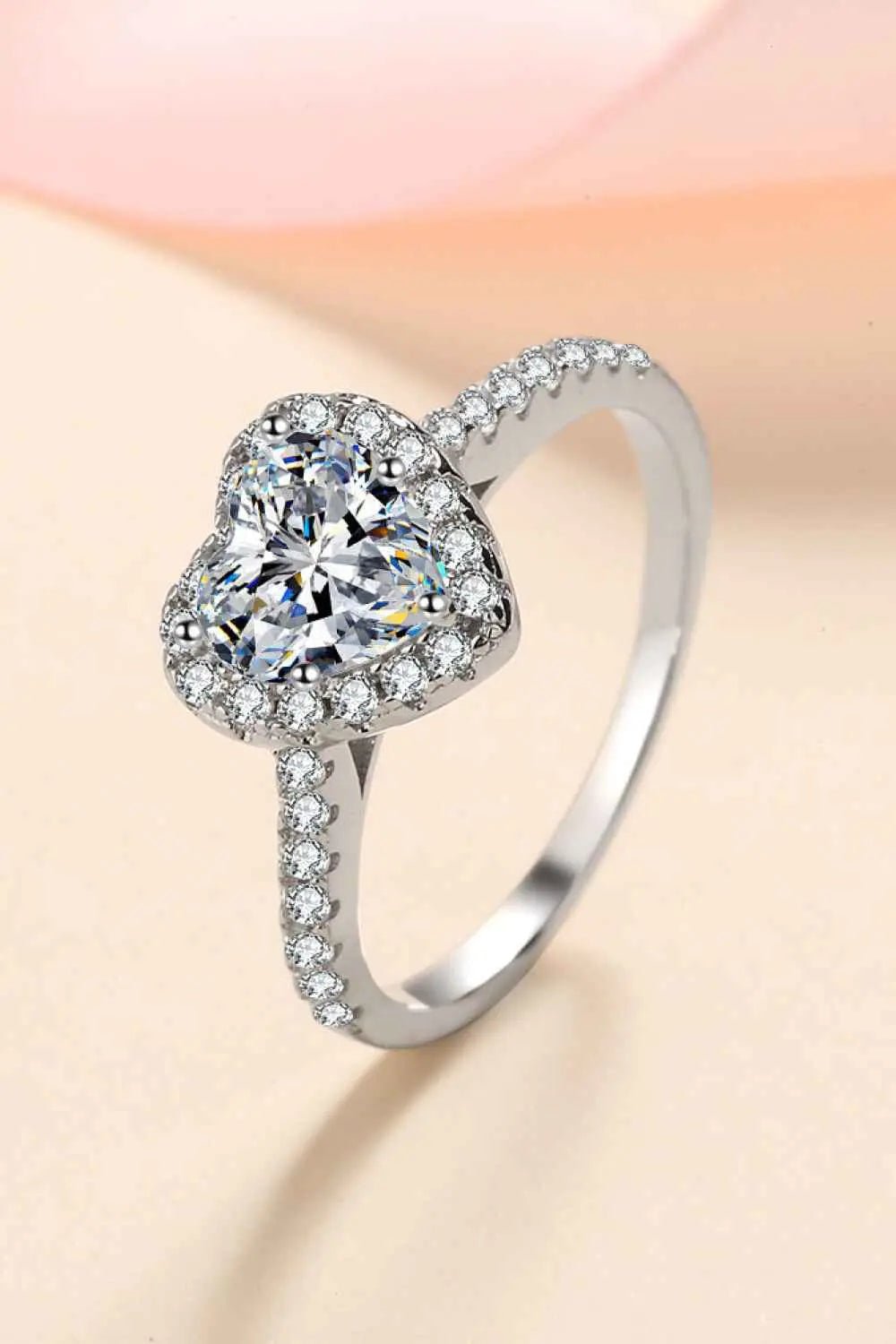 1 Carat Moissanite Heart - Shaped Ring - SmileBen