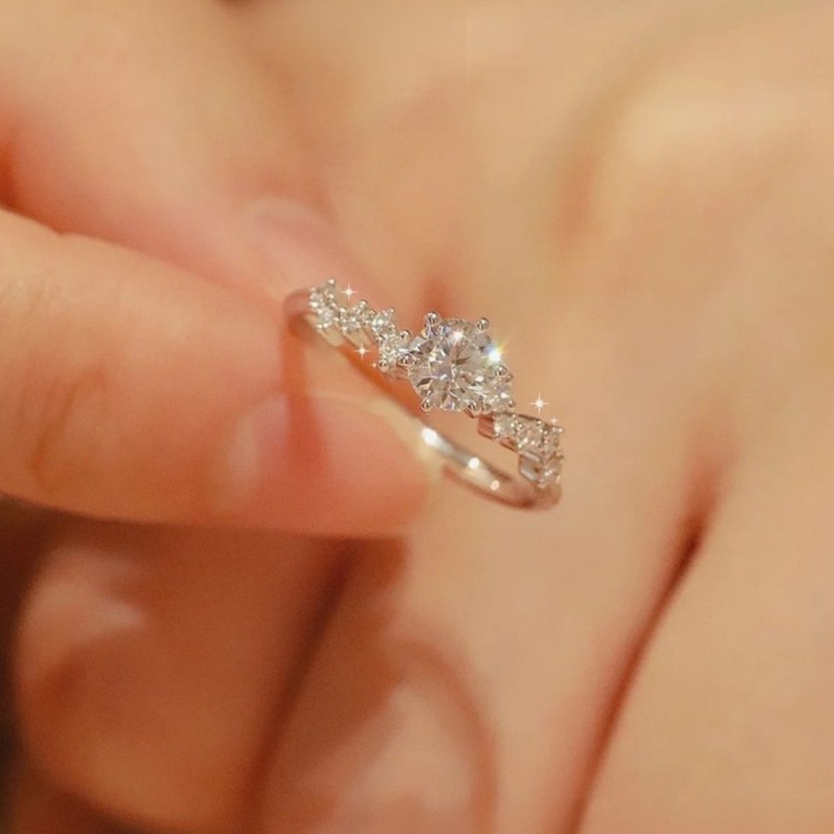 1 Carat Moissanite In 925 Sterling Silver Ring With Gift Box - SmileBen
