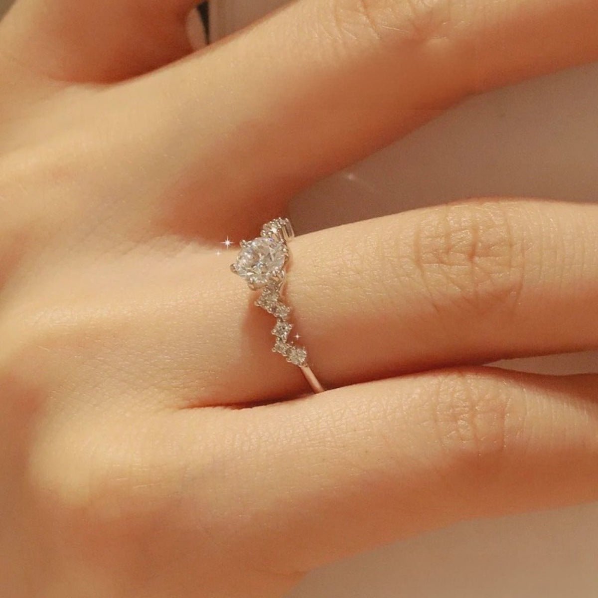 1 Carat Moissanite In 925 Sterling Silver Ring With Gift Box - SmileBen