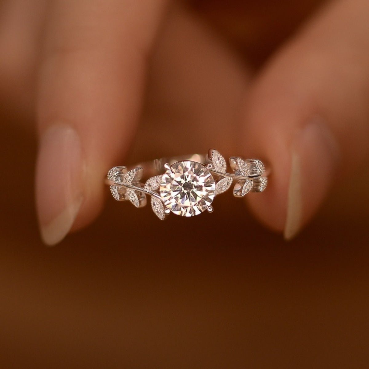 1 Carat Moissanite Leaf Ring In 925 Sterling Silver - SmileBen