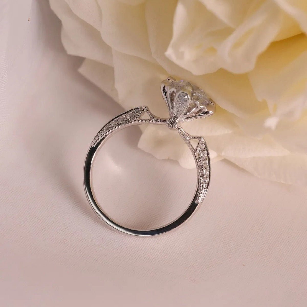 1 Carat Moissanite Ring In 925 Sterling Silver With Gift Box - SmileBen
