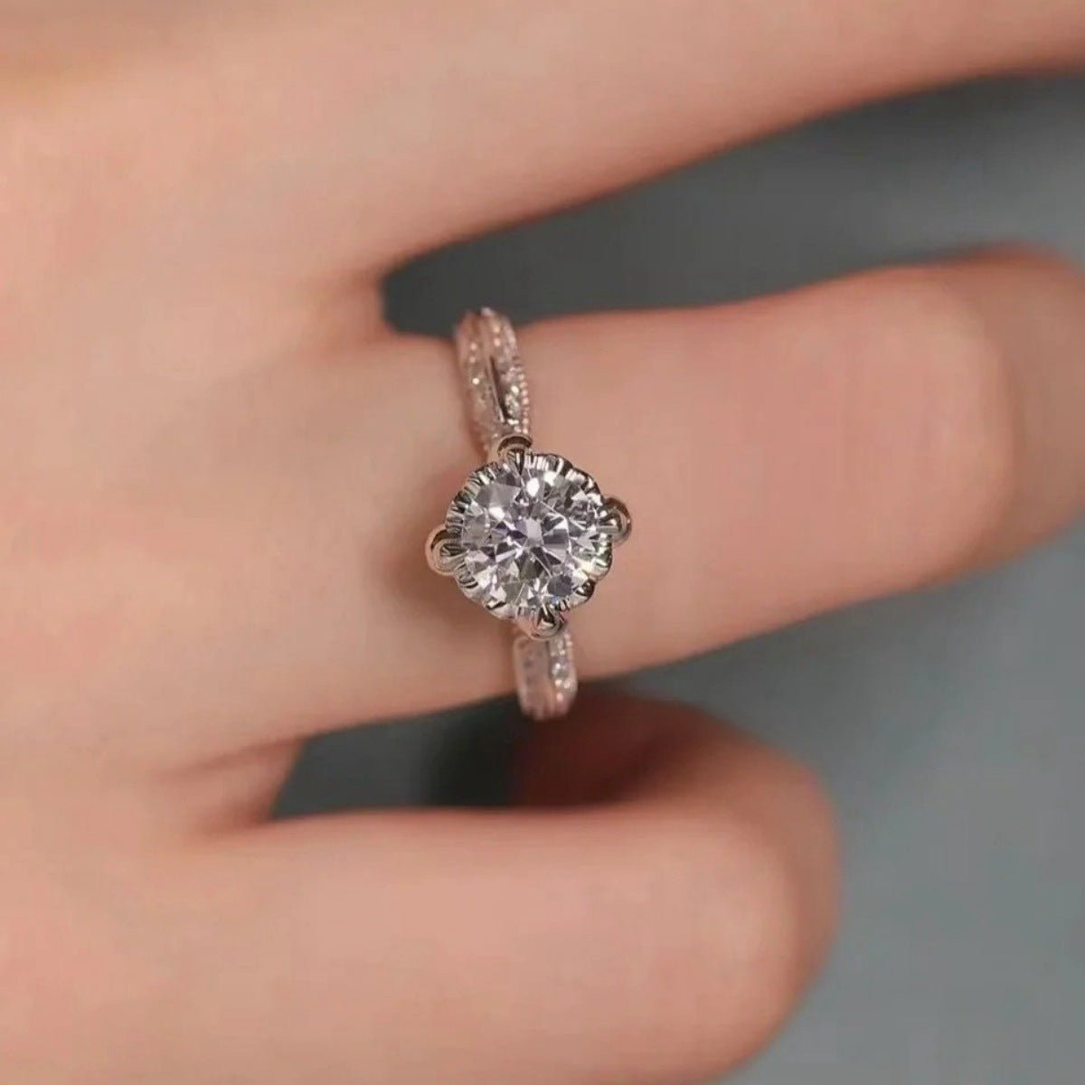 1 Carat Moissanite Ring In 925 Sterling Silver With Gift Box - SmileBen