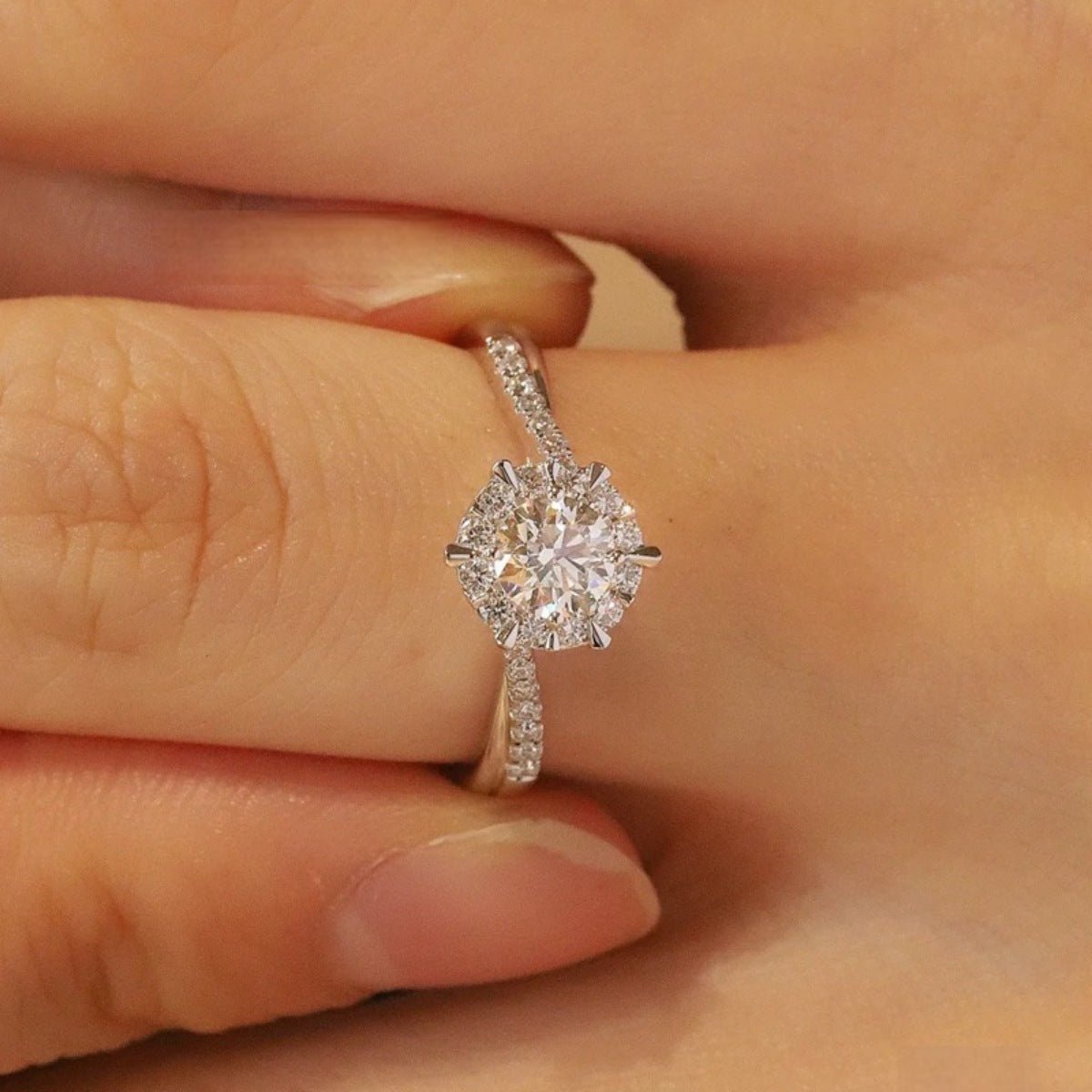 1 Carat Moissanite Ring In 925 Sterling Silver With Jewelry Box And Certificate - SmileBen