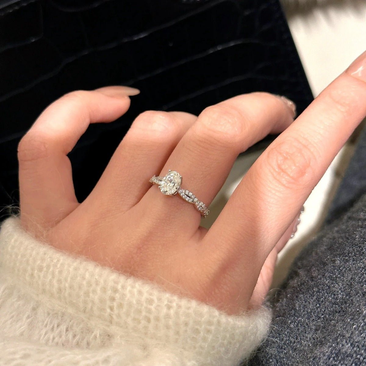 1 Carat Moissanite Sterling Silver Oval Ring 925 Jewelry Box Included - SmileBen