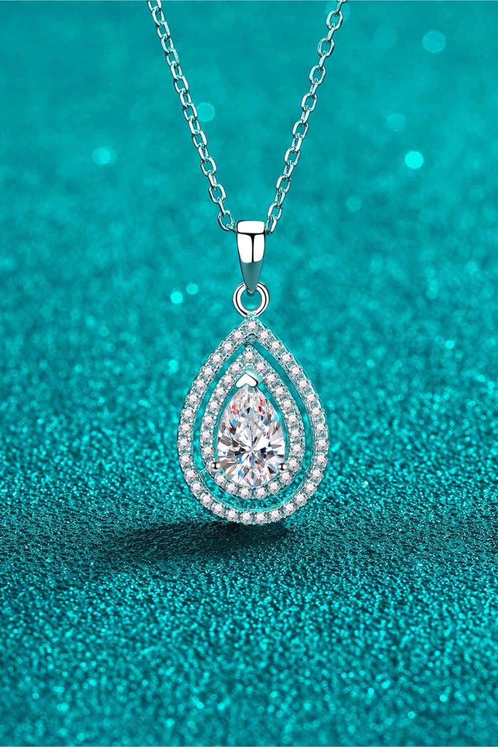 1 Carat Moissanite Teardrop Pendant Necklace - SmileBen