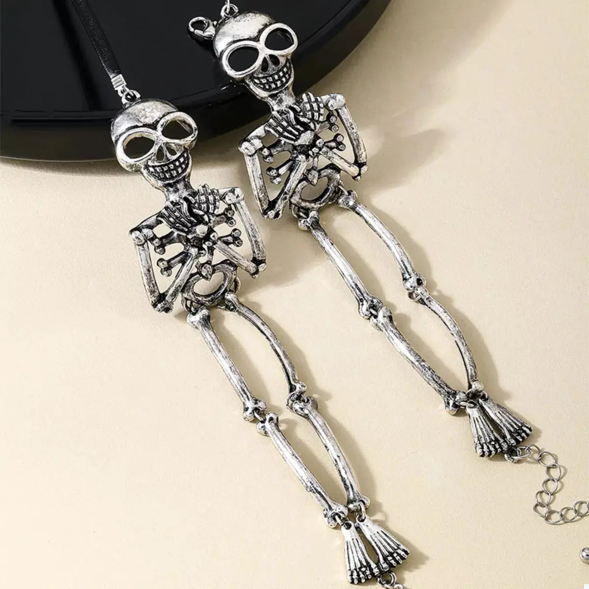 Alloy Skull Necklace and Bracelet Jewelry Set - SmileBen