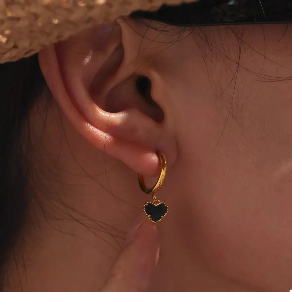18K Gold-Plated Hoop Earrings with Heart Pendant - SmileBen