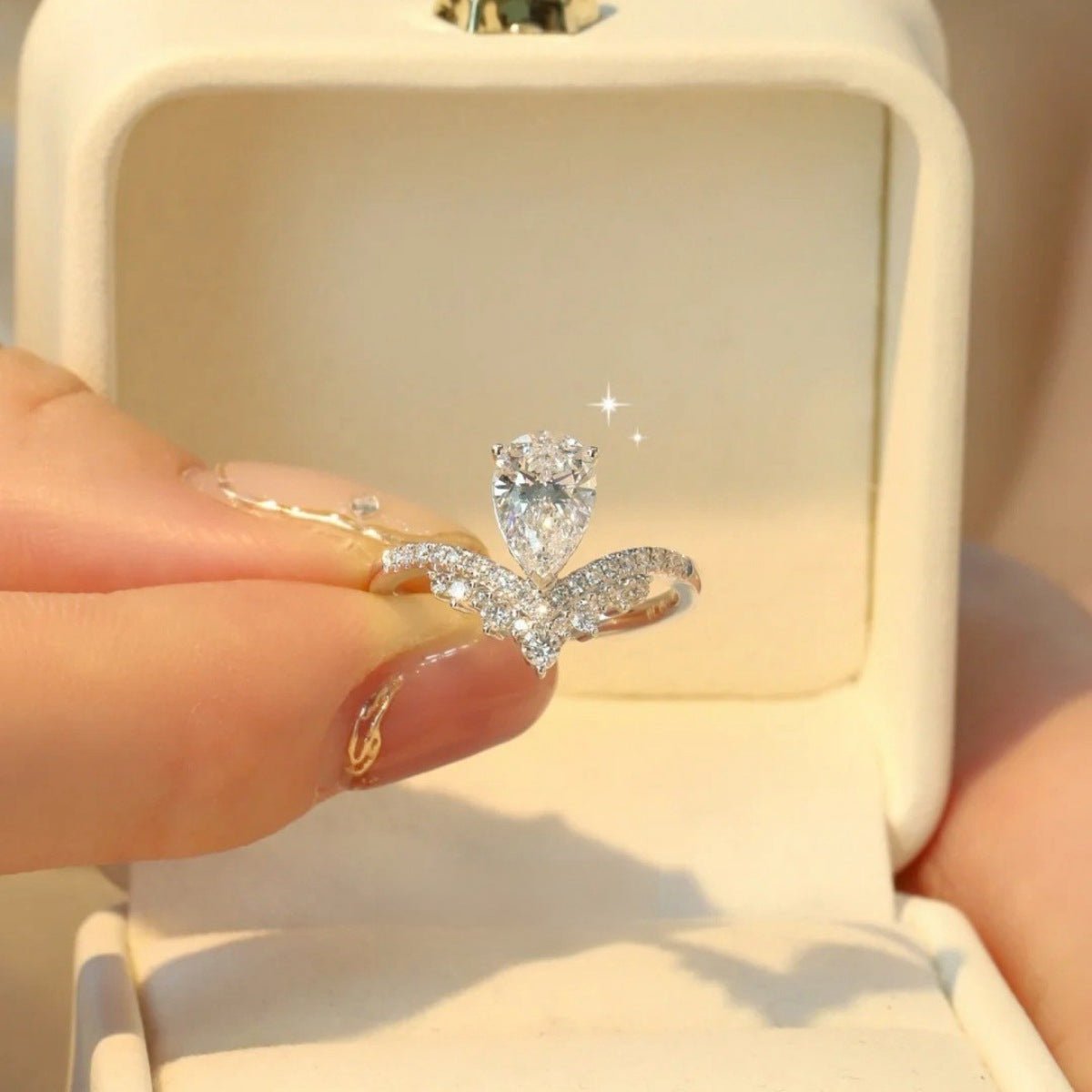 1.5 Carat Moissanite Sterling Silver Ring 925 Fine Jewelry - SmileBen
