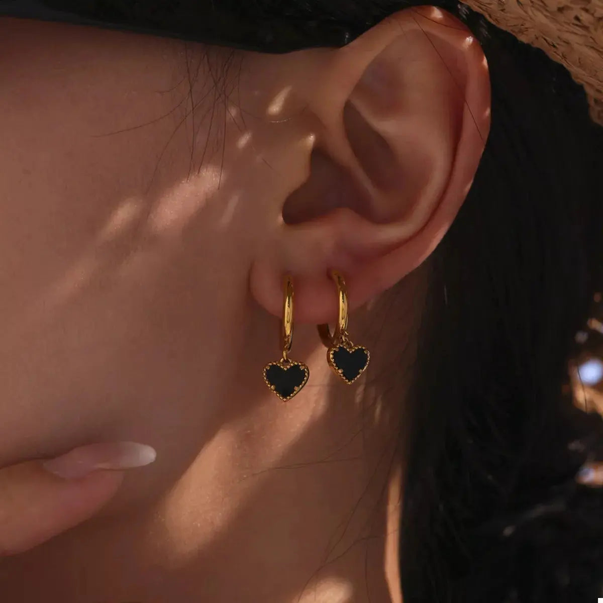 18K Gold-Plated Hoop Earrings with Heart Pendant - SmileBen