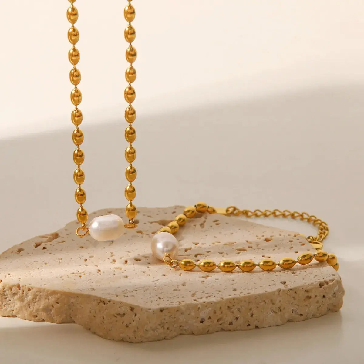 Pearl and Gold Chain Jewelry Set with Necklace and Bracelet - SmileBen