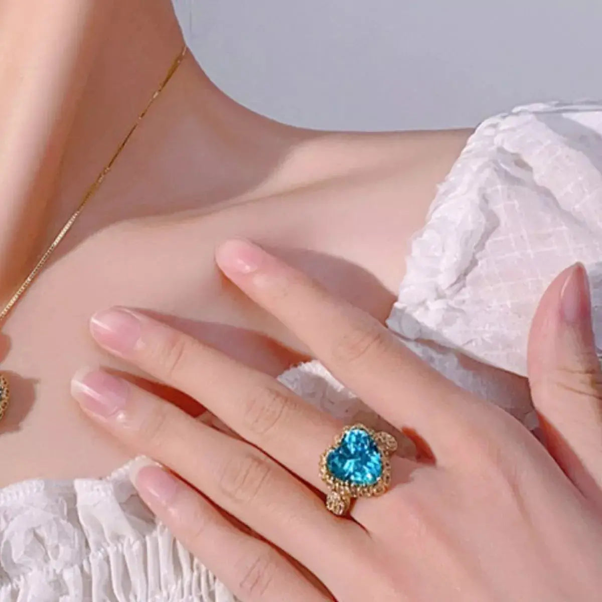18K Gold-Plated Heart-Shaped Ring - SmileBen