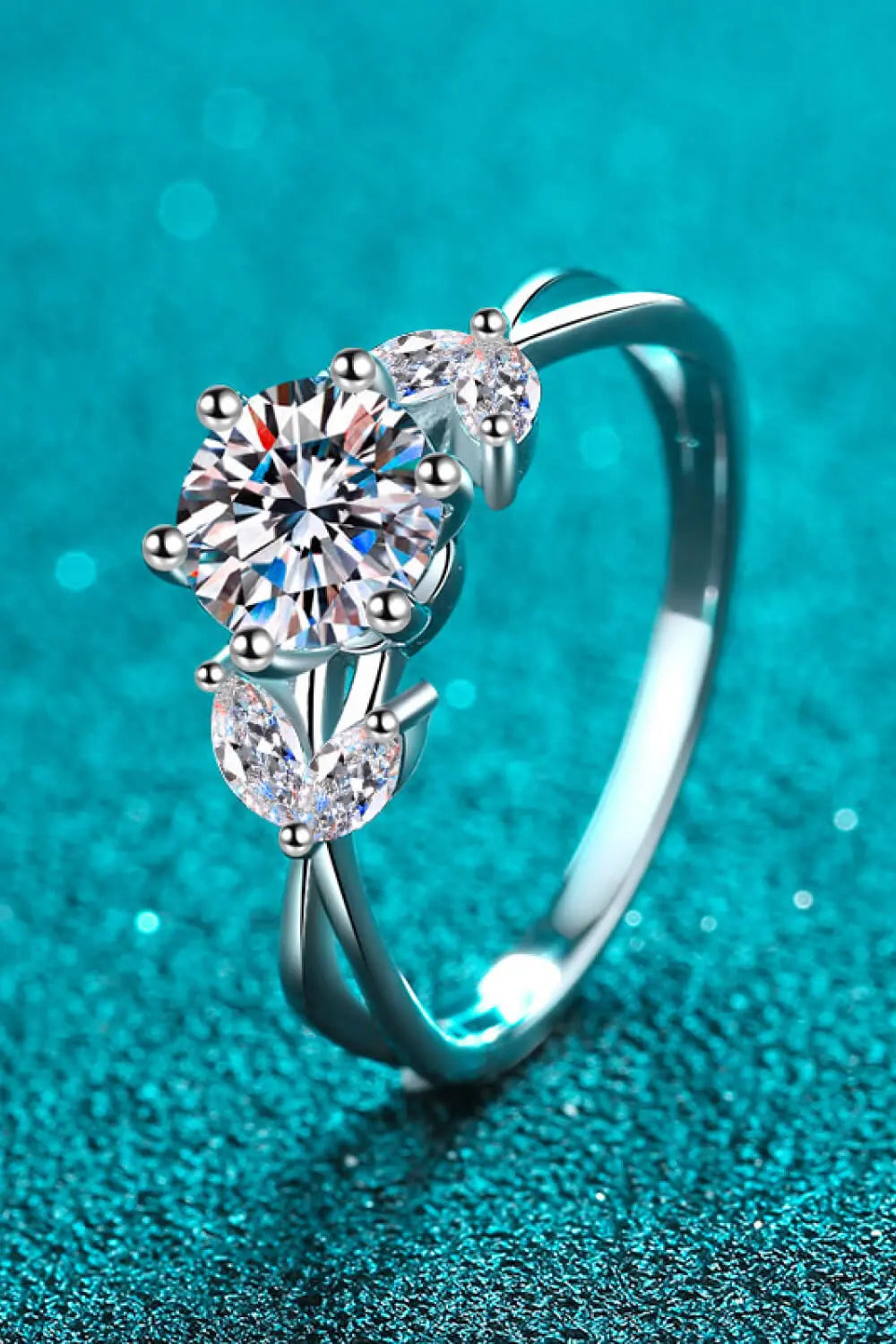 Come With Me 1 Carat Moissanite Ring - SmileBen