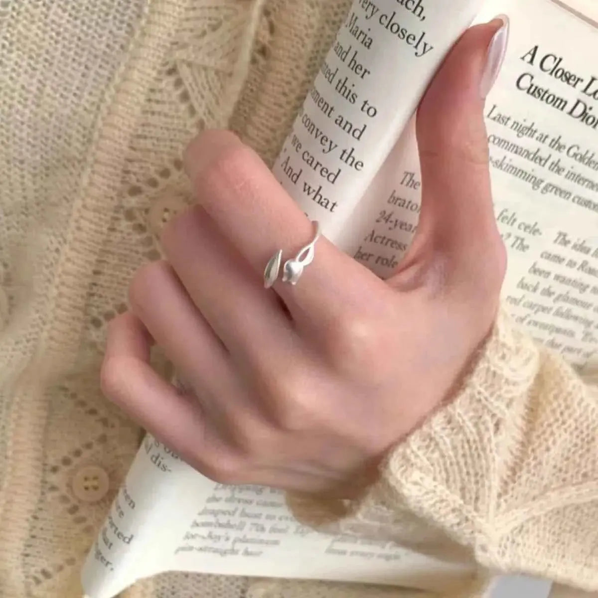 925 Sterling Silver Flower Bypass Ring