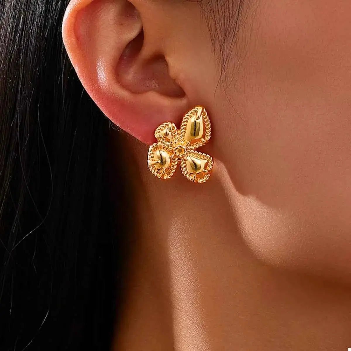18K Gold - Plated Alloy Flower Stud Earrings - SmileBen