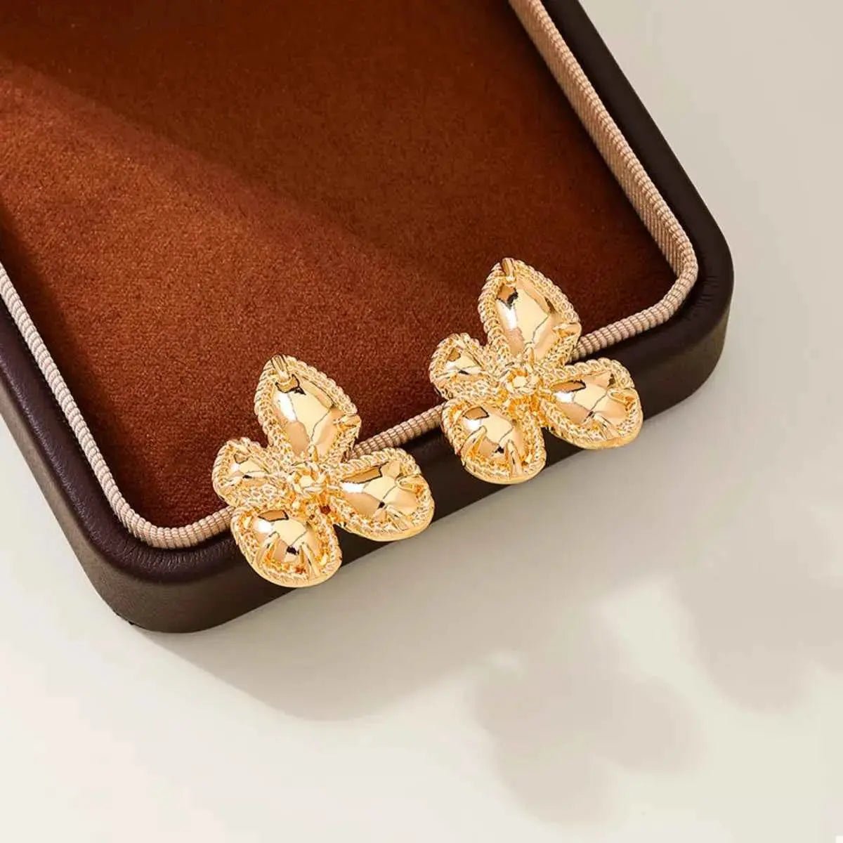 18K Gold - Plated Alloy Flower Stud Earrings - SmileBen