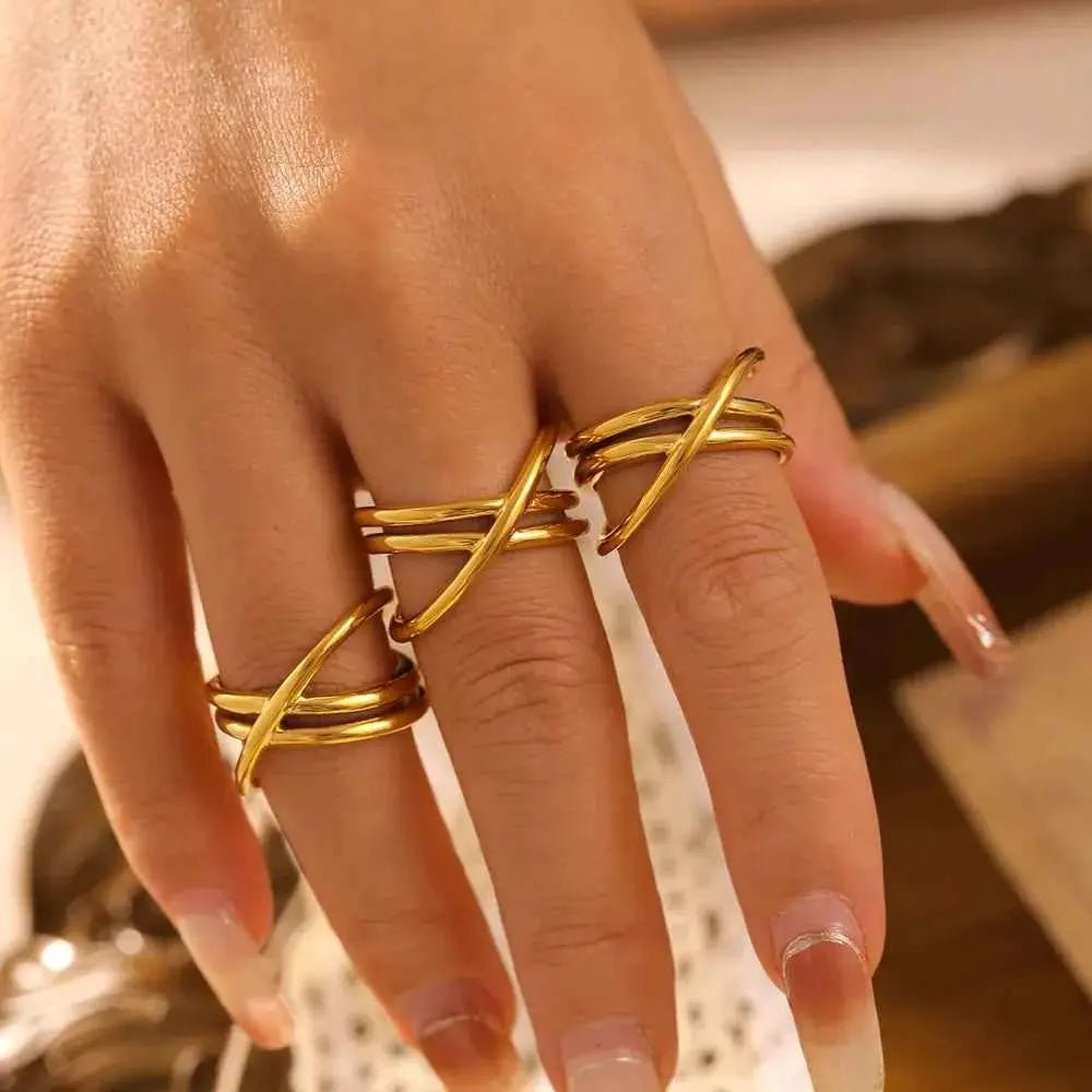 18K Gold - Plated Crisscross Ring - SmileBen