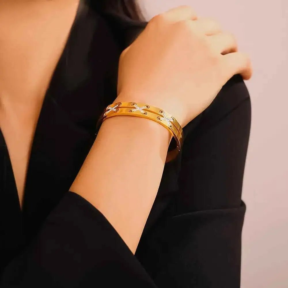 18K Gold - Plated Czech Diamond Bracelet - SmileBen