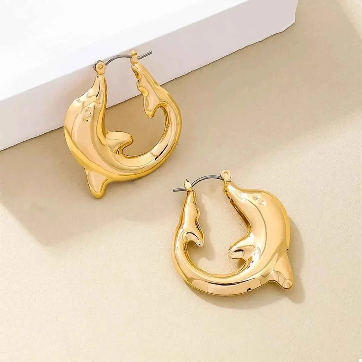 18K Gold - Plated Dolphin Hoop Earrings - SmileBen