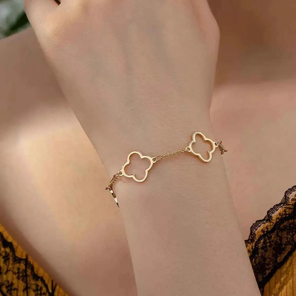 18K Gold - Plated Four Leaf Clover Bracelet - SmileBen