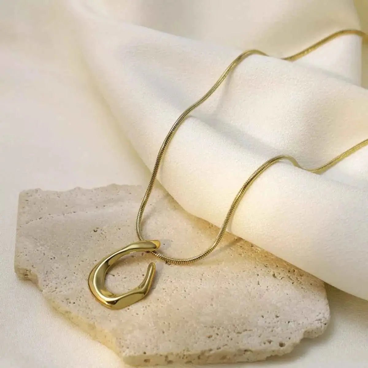 18K Gold - Plated Geometric Necklace - SmileBen