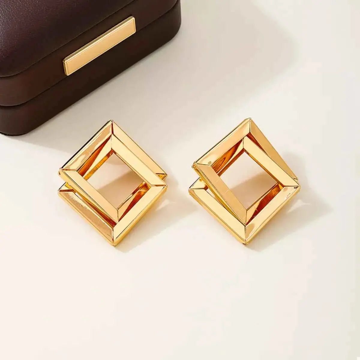 18K Gold - Plated Geometric Stud Earrings - SmileBen