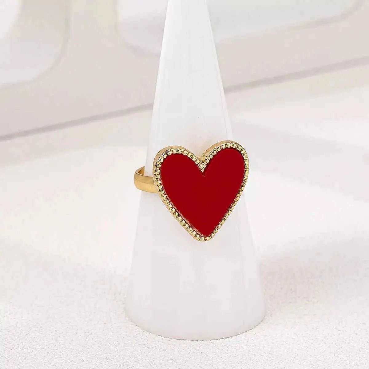 18K Gold - Plated Heart - Shaped Ring - SmileBen