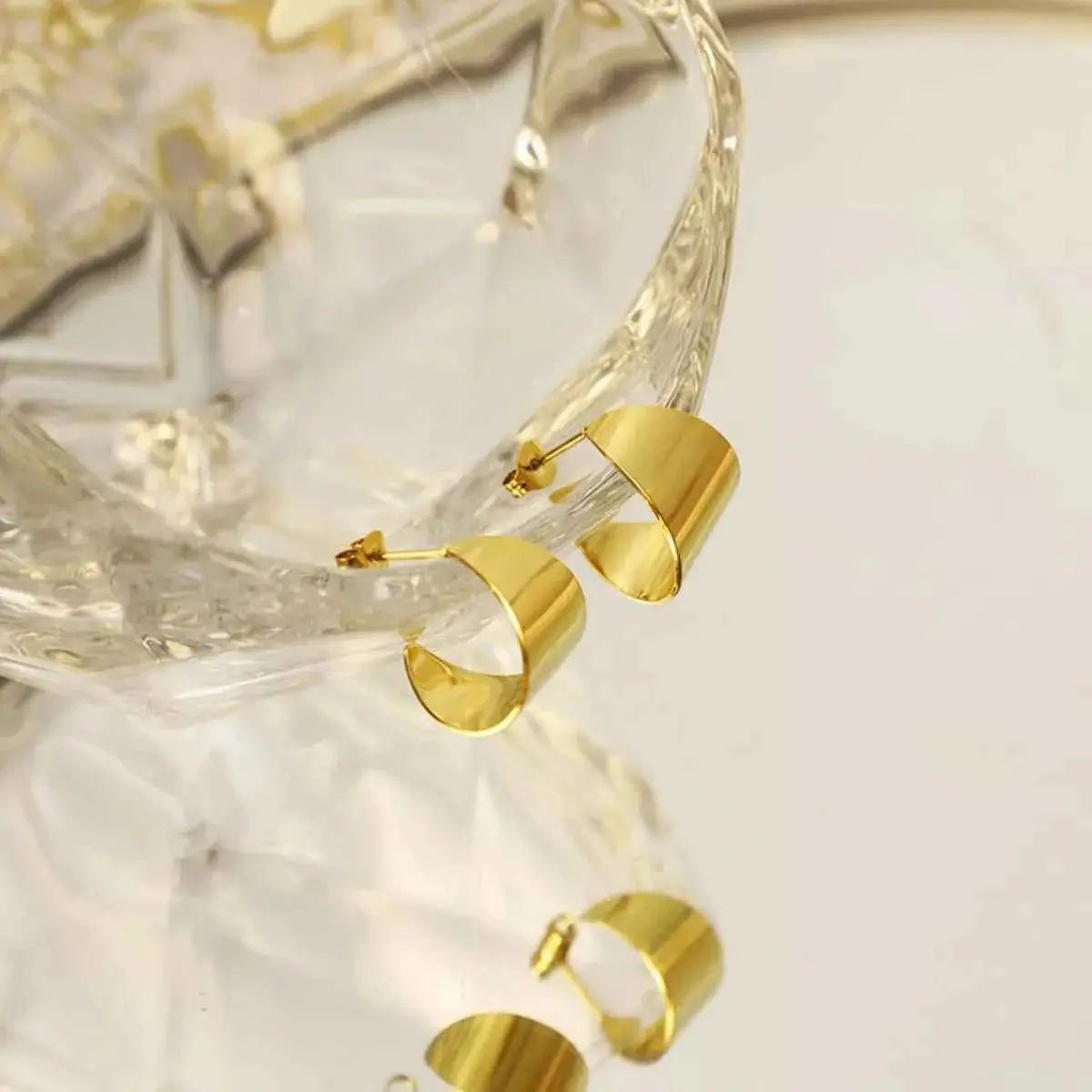 18K Gold - Plated Stud Earrings - SmileBen