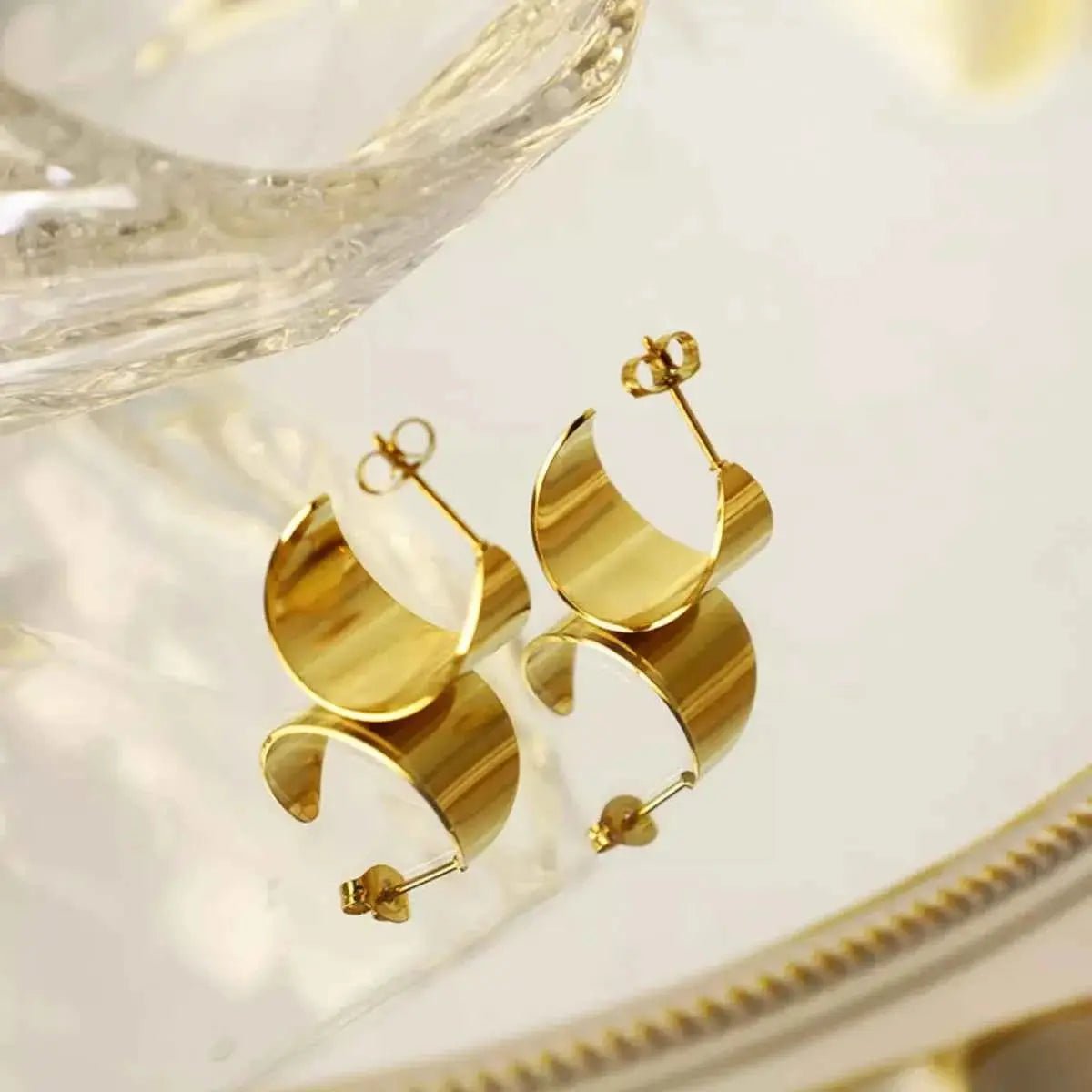 18K Gold - Plated Stud Earrings - SmileBen