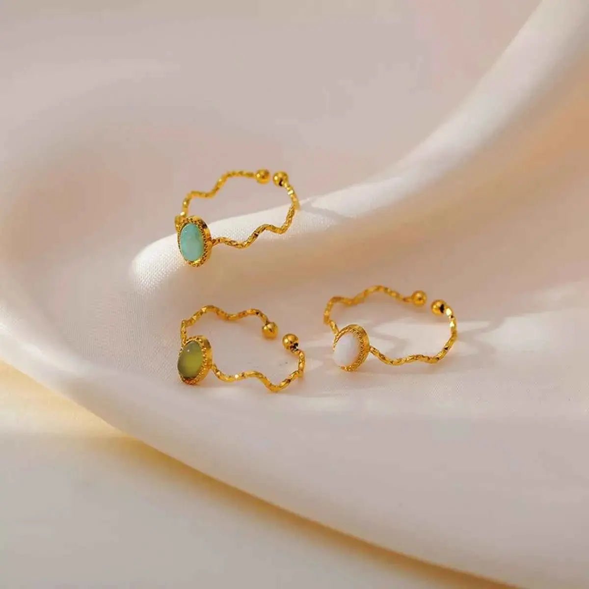 18K Gold - Plated Wave Open Ring - SmileBen