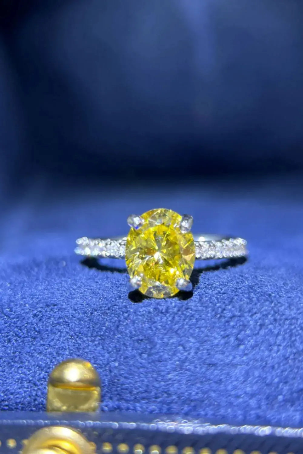 2 Carat Moissanite 925 Sterling Silver Ring - SmileBen