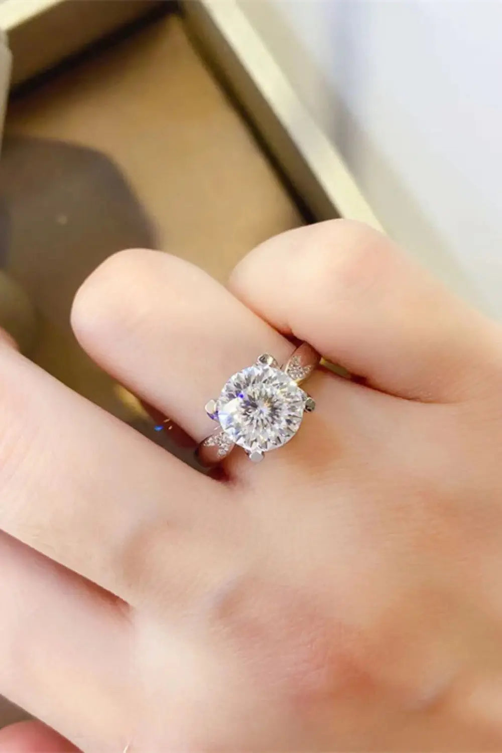 2 Carat Moissanite 925 Sterling Silver Ring - SmileBen