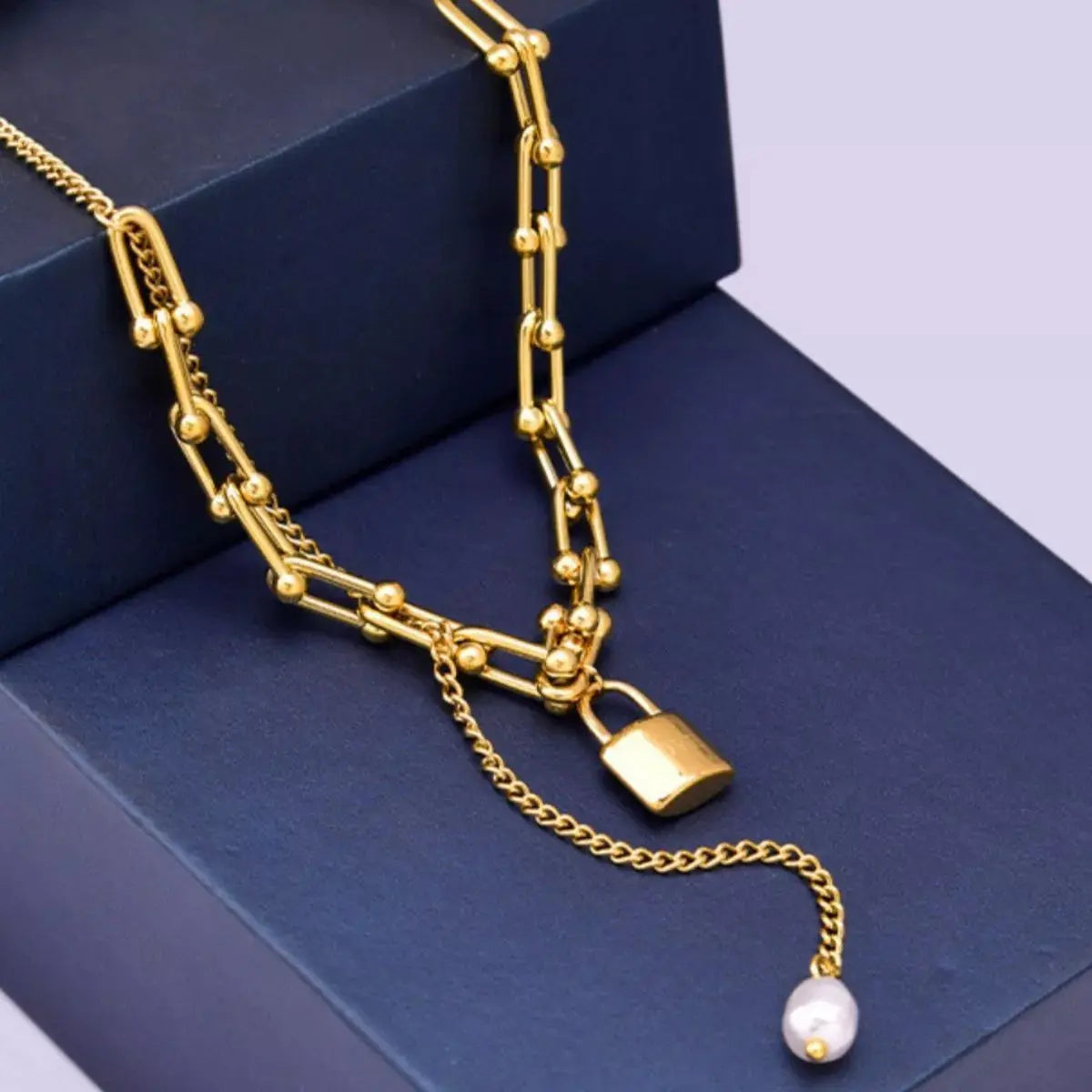 18K Gold-Plated Lock Pendant Necklace - SmileBen