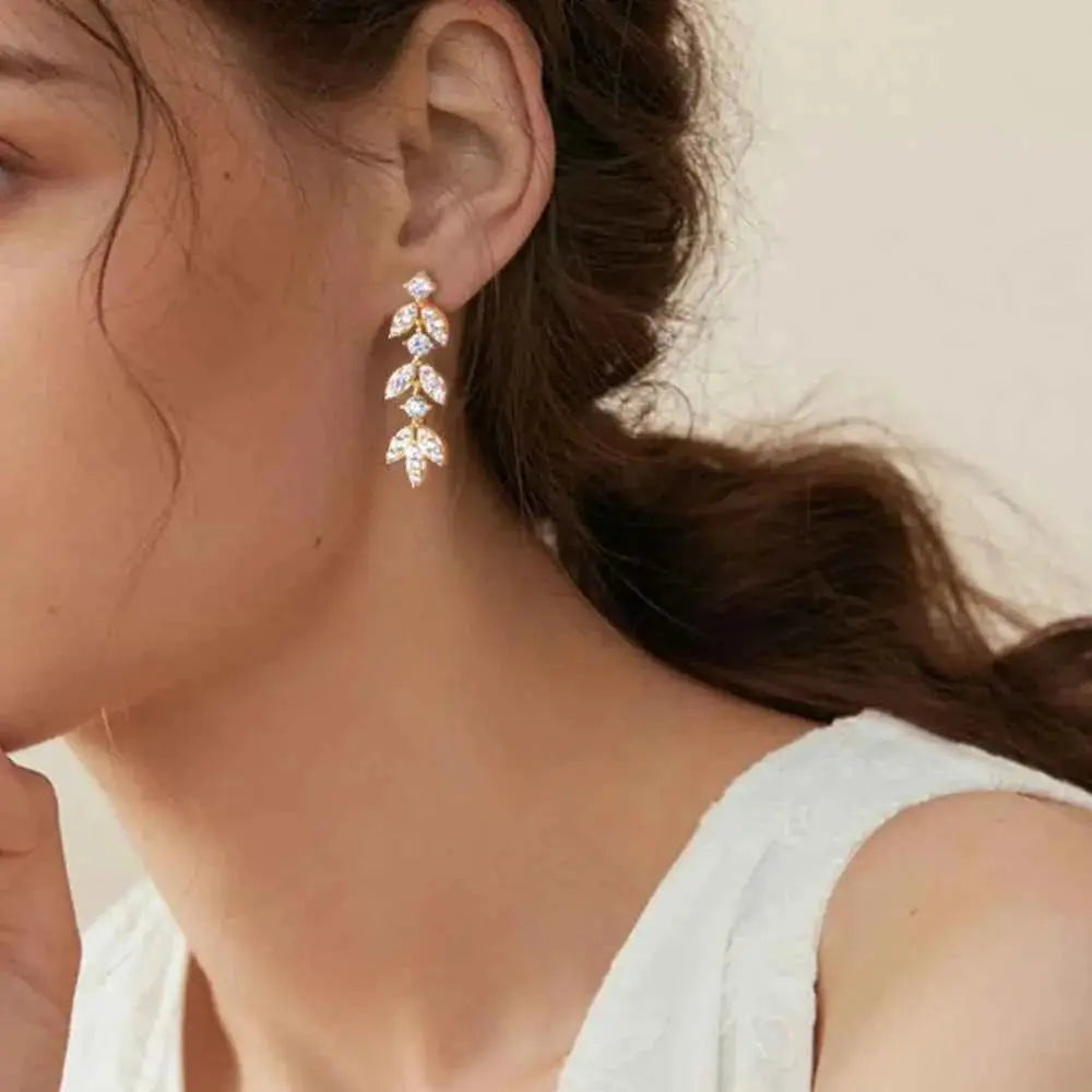 925 Sterling Silver Moissanite Leaf Earrings - SmileBen