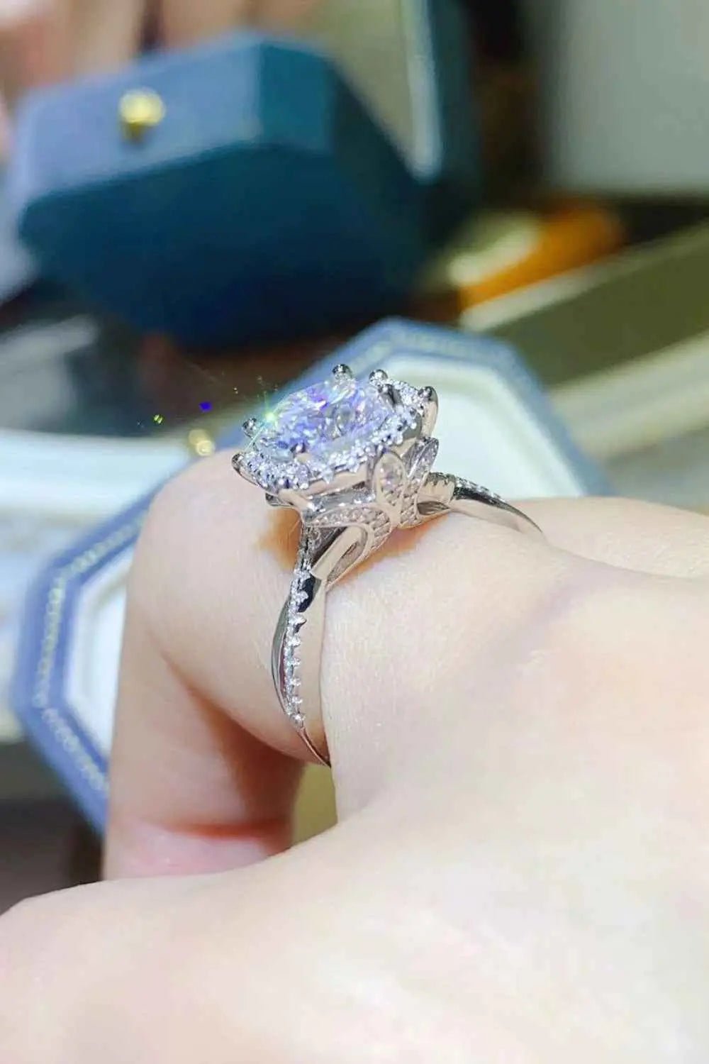 2 Carat Moissanite 925 Sterling Silver Ring - SmileBen
