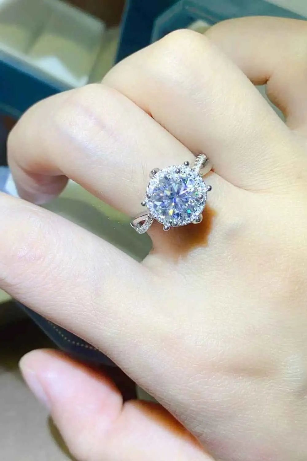 2 Carat Moissanite 925 Sterling Silver Ring - SmileBen