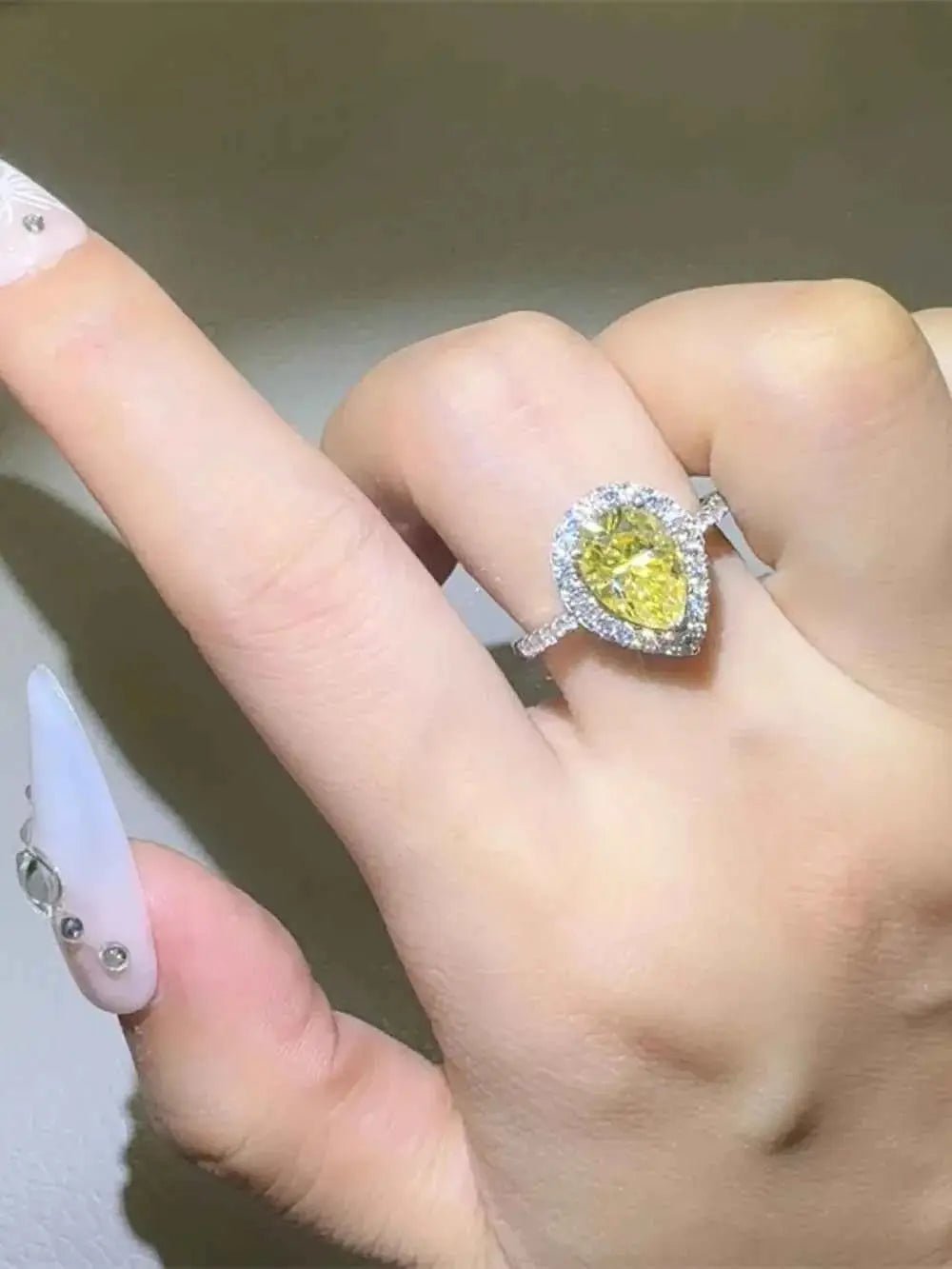 2 Carat Moissanite 925 Sterling Silver Teardrop Shape Ring - SmileBen