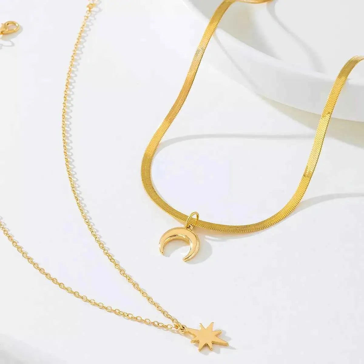 2 Piece 18K Gold - Plated Moon & Star Necklace - SmileBen