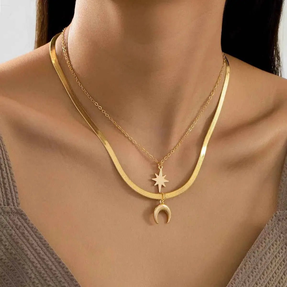 2 Piece 18K Gold - Plated Moon & Star Necklace - SmileBen