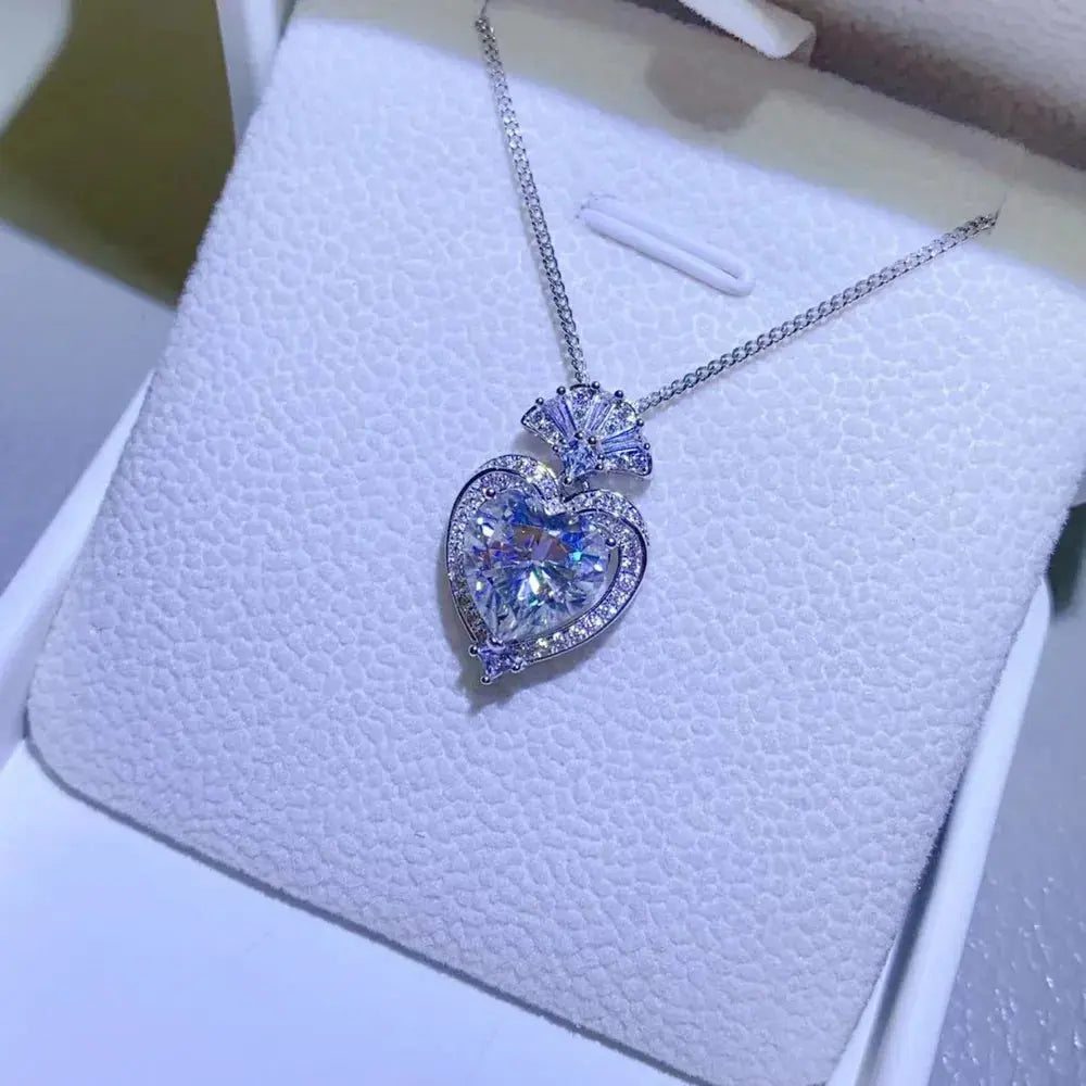 3 Carat Moissanite 925 Sterling Silver Heart Pendant Necklace - SmileBen